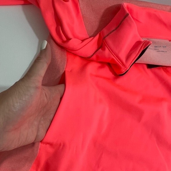NWT Under Armour Women’s ColdGear 1/2 Zip Training Top Pink Size SMALL Thumbhole - Picture 9 of 13